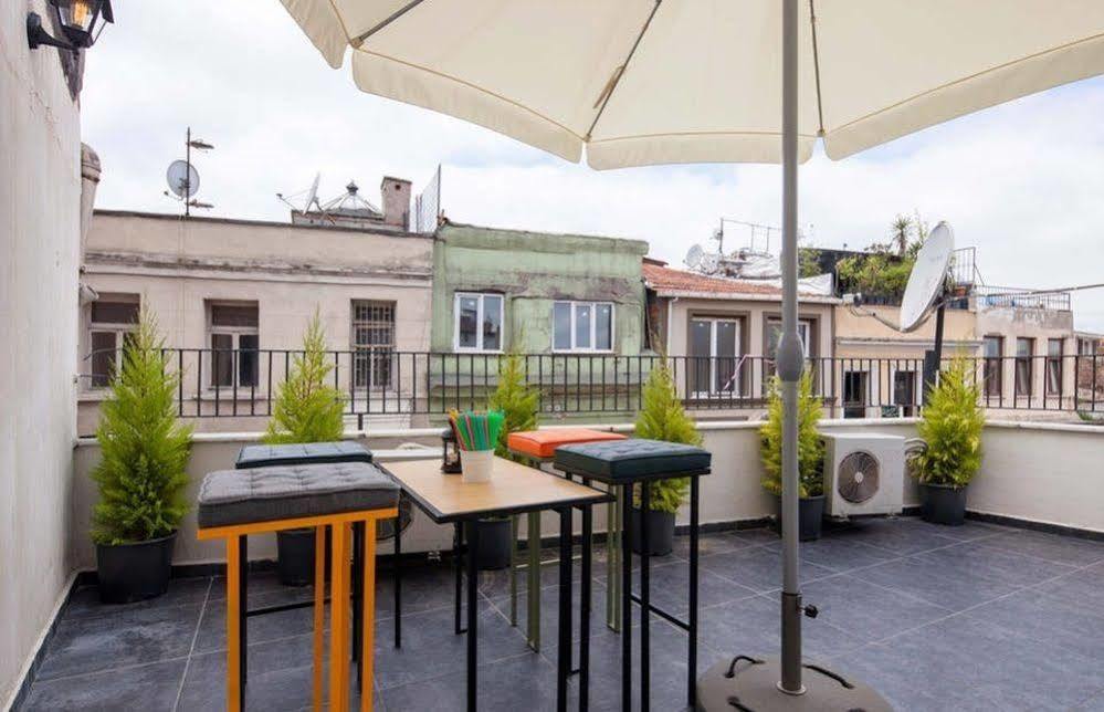 Melek Hotels Pera Provincia di Provincia di Istanbul Esterno foto